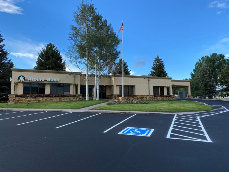 Seven Facts About Asphalt Sealcoating in Eagle Country