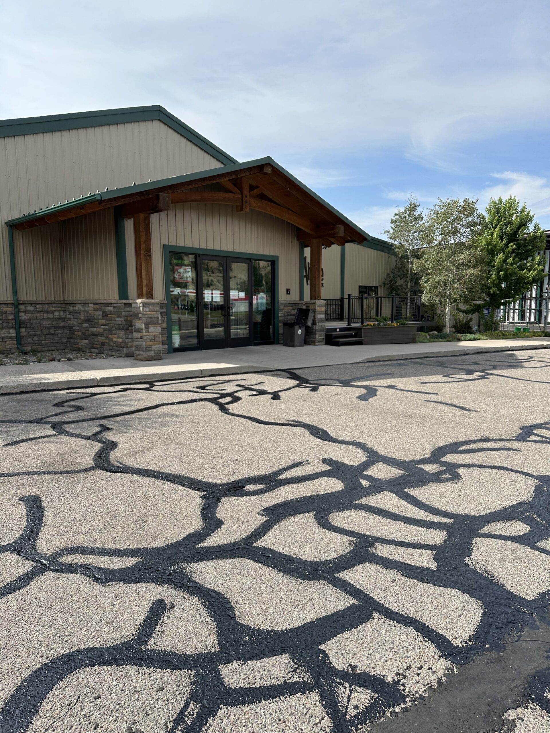 Top 7 Signs You Need Asphalt Repair in Aspen CO